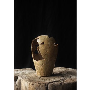 古瀬戸 灰釉劃花文瓶子　P331