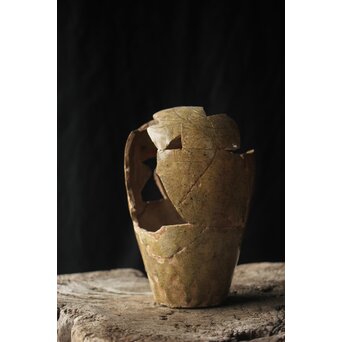 古瀬戸 灰釉劃花文瓶子　P331 