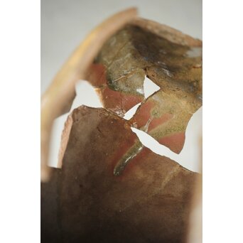 古瀬戸 灰釉劃花文瓶子　P331 