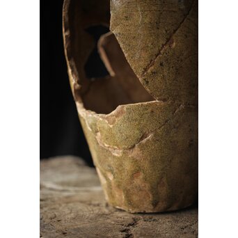 古瀬戸 灰釉劃花文瓶子　P331 