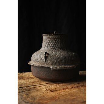 江戸名越家七代 名越一釜斎/昌明 大磯釜　M306 