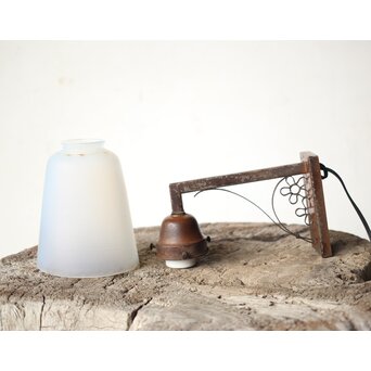 オパールセントガラスシェード ブラケット照明　A011 