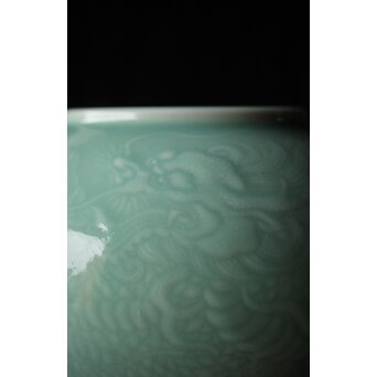 二代 宮川香山/真葛香山 清朝磁器 青磁雲龍文壷写し 龍文浮彫青磁花瓶　P333 