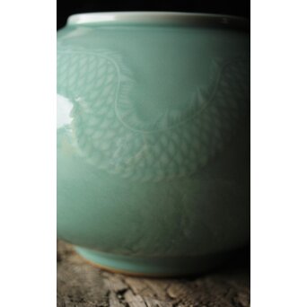 二代 宮川香山/真葛香山 清朝磁器 青磁雲龍文壷写し 龍文浮彫青磁花瓶　P333 