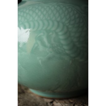 二代 宮川香山/真葛香山 清朝磁器 青磁雲龍文壷写し 龍文浮彫青磁花瓶　P333 