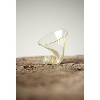 つる朝顔形 江戸ガラス べく盃　Y037