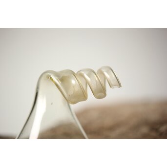 つる朝顔形 江戸ガラス べく盃　Y037 