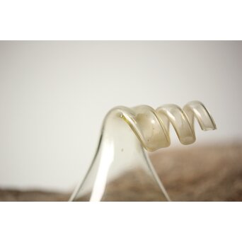 つる朝顔形 江戸ガラス べく盃　Y037 