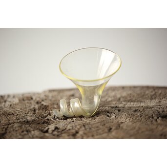 つる朝顔形 江戸ガラス べく盃　Y037 