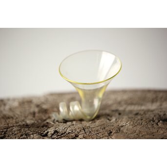 つる朝顔形 江戸ガラス べく盃　Y037 