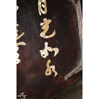 唐物 鷺足三脚卓 螺鈿卓 月光如水水如天　Q300 