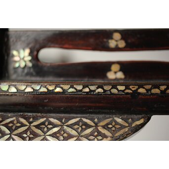 唐物 鷺足三脚卓 螺鈿卓 月光如水水如天　Q300 