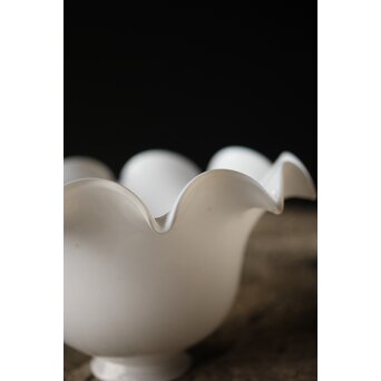 古手 乳白色ひらひら電笠　A019 