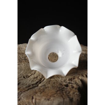 古手 乳白色ひらひら電笠　A019 