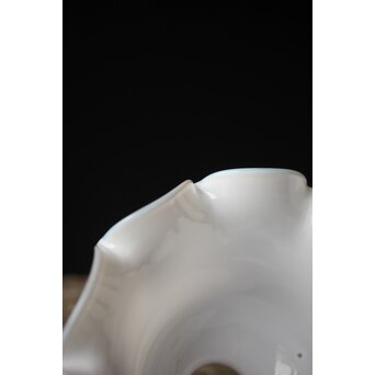 古手 乳白色ひらひら電笠　A019 