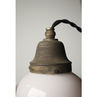 古手 乳白色ひらひら電笠　A019 