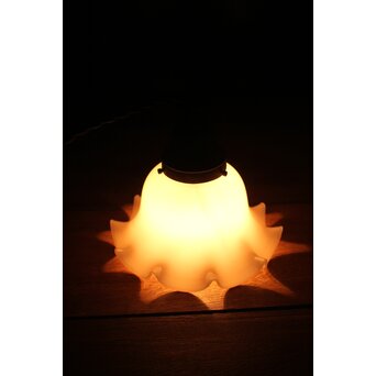 古手 乳白色ひらひら電笠　A019 