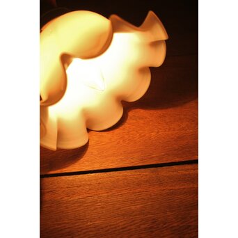 古手 乳白色ひらひら電笠　A019 