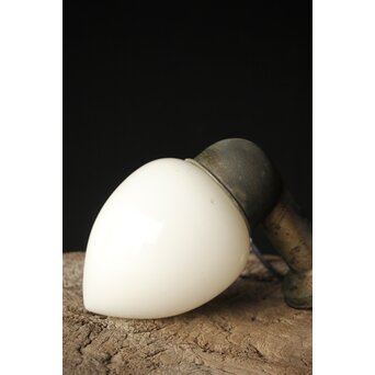 無骨なブラケット照明　A020 