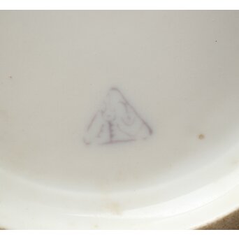 象嵌藤模様花瓶　P335 