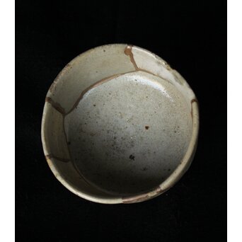 桃山唐津 呼継茶碗　P336 