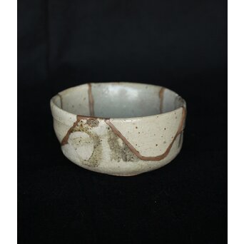 桃山唐津 呼継茶碗　P336