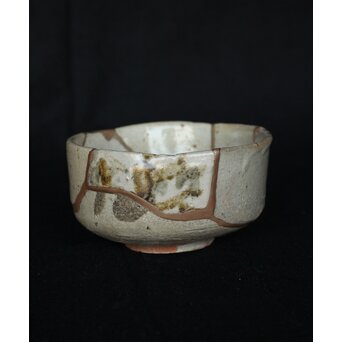 桃山唐津 呼継茶碗　P336 