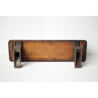 鉄足のうるし職人の作業台　Q301 