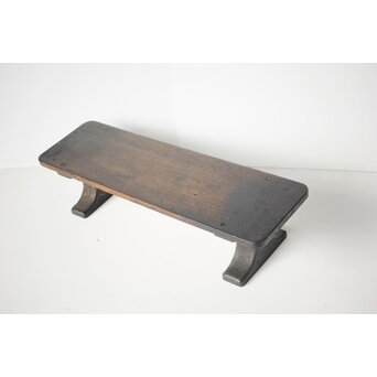 鉄足のうるし職人の作業台　Q301 