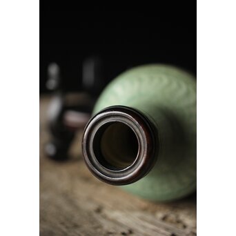 中国陶磁 龍泉窯 七官青磁 紫檀意台 瓶/花瓶　P339 