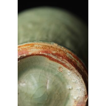 中国陶磁 龍泉窯 七官青磁 紫檀意台 瓶/花瓶　P339 