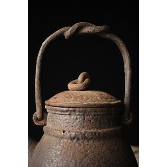 有阪造 砲口鉄環鉄蓋 時代鉄瓶　M315 