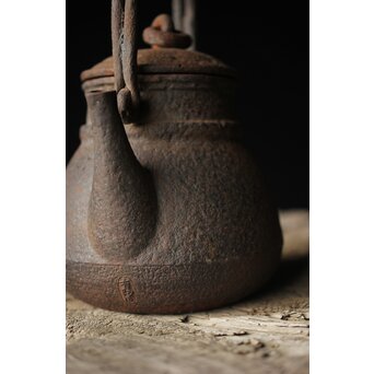 有阪造 砲口鉄環鉄蓋 時代鉄瓶　M315 