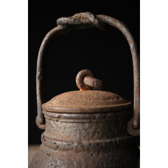 有阪造 砲口鉄環鉄蓋 時代鉄瓶　M315 