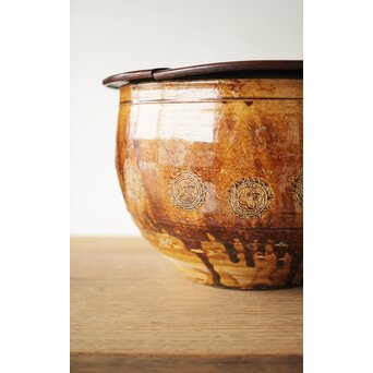 南海古陶磁 褐釉水指　P340 