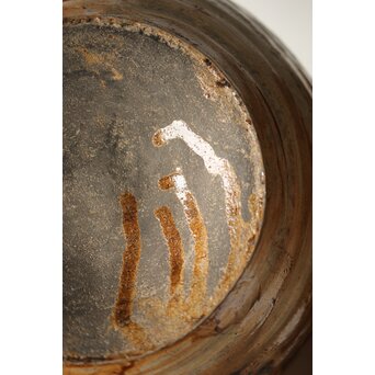 南海古陶磁 褐釉水指　P340 