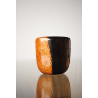 塗師 道場江春 黒柿壺々蒔絵 中棗 共箱　Q303 