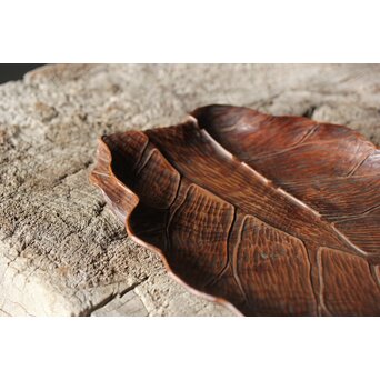 篠原石山作か 松木彫葉盆/煎茶盆　X353 