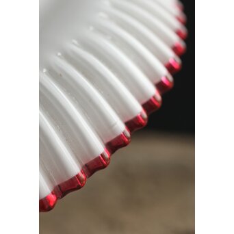 乳白地赤縁 ベル型ひらひら電笠　A030 