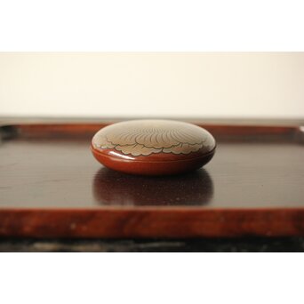 保谷美成 花王文香合　Q305 