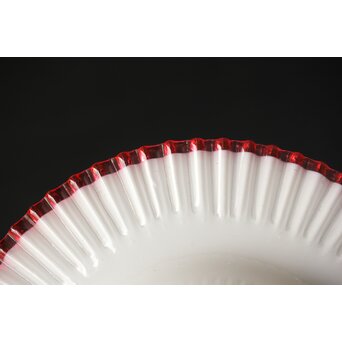 乳白地赤縁 ベル型ひらひら電笠　A034 