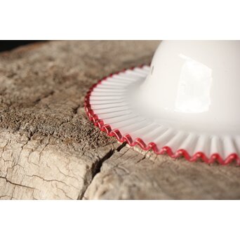 乳白地赤縁 ベル型ひらひら電笠　A034 