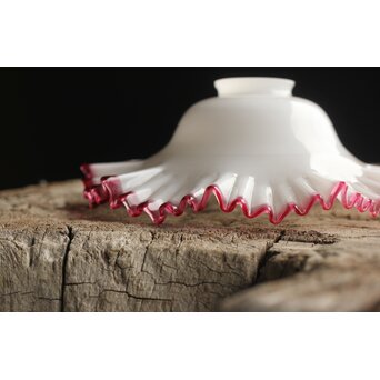 乳白地赤縁 ひらひら電笠　A036 