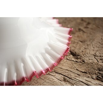 乳白地赤縁 ひらひら電笠　A036 