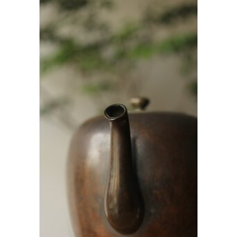 斑柴銅水注　M324 