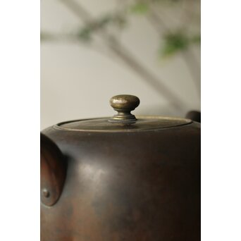 斑柴銅水注　M324 