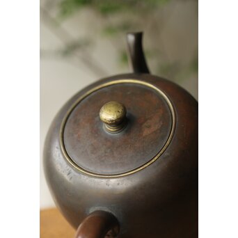 斑柴銅水注　M324 