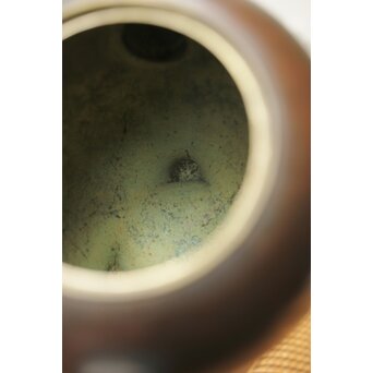 斑柴銅水注　M324 