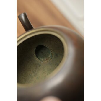 斑柴銅水注　M324 