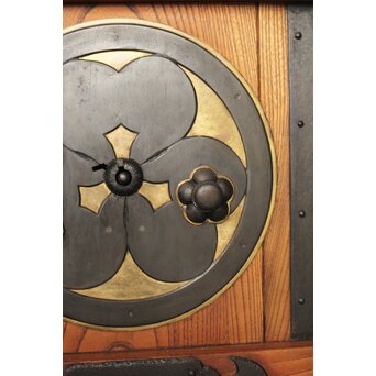 総欅 鉄金具装飾格子蔵戸　W072Y 